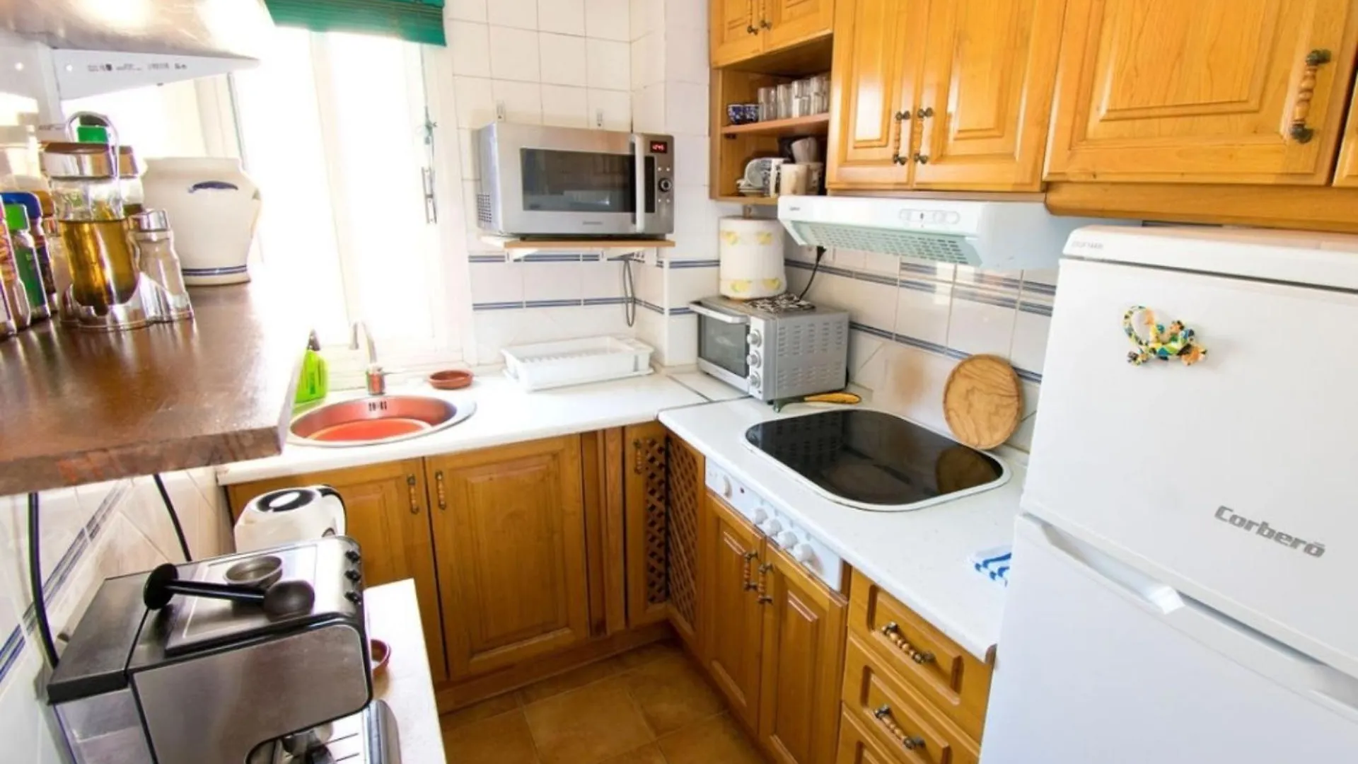 Attractive Apartment In Excellent Location Benalmadena