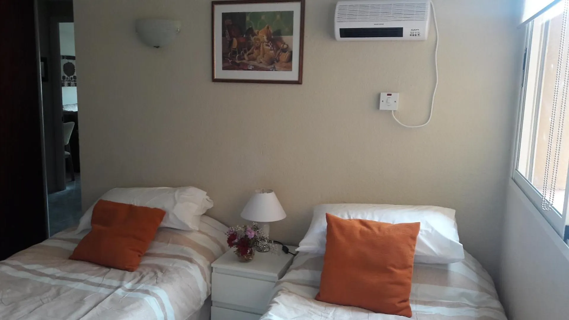 Attractive Apartment In Excellent Location Benalmadena